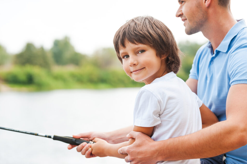 5 Essential Tips for Teaching Kids to Fish